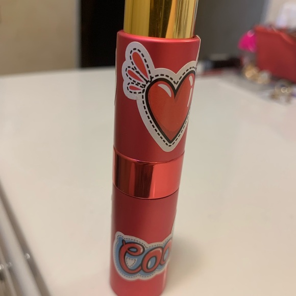 Perfume slightly used but still great in fun travel carrier 🥰 - Picture 4 of 7